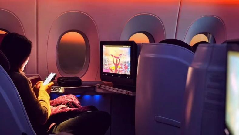 全球飞机WiFi免费潮,中国为何不跟?